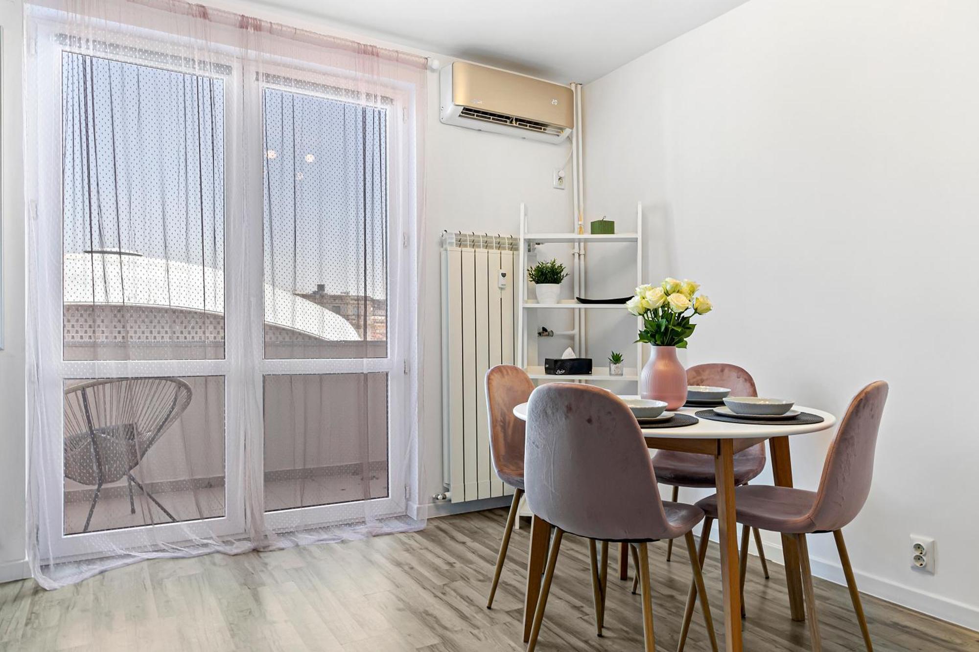 Bucharest Sala Palatului Apartment Exteriör bild